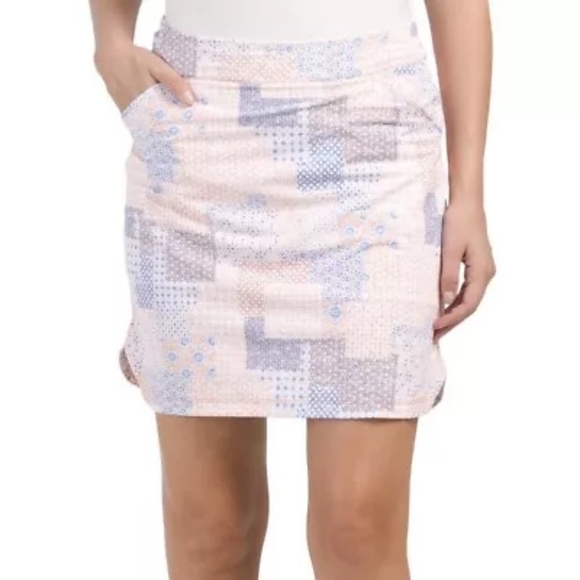 Peter Millar Women's Performance Alice Petal Hem Patchwork Golf Skorts - Picture 1 of 6